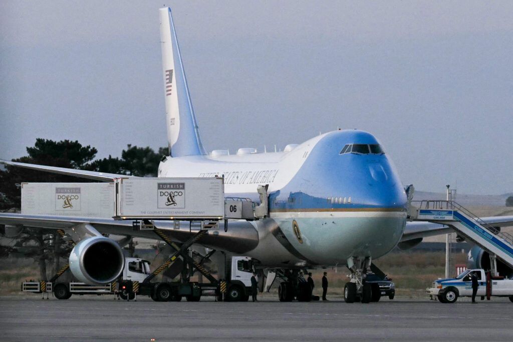 Trump’s plane ruse echoes Clinton’s Pakistan swap, with one key difference