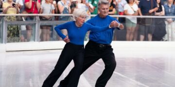 Portland’s mall rink was this couple’s ‘happy place.’ They were its last skaters.