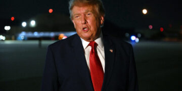 Trump says Secret Service told him to switch planes because of threat