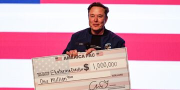 Wisconsin prosecutor declines to charge Musk in election bribery investigation