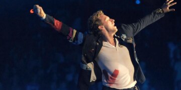 4 Songs From 2008 That Every Millennial Still Knows by Heart