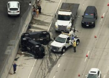 Rush hour mayhem on major California freeway as two cars flip causing mass delays