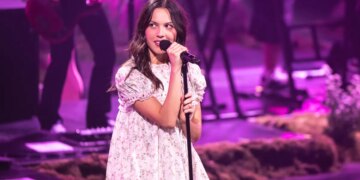 Olivia Rodrigo Quietly Paid a Fan’s Final Semester of College—and Kept It Secret for Over a Year