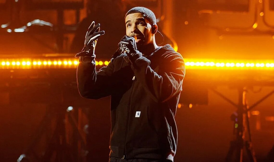 Drake Has Apparently Been Down Bad for Goth Girls Since His ‘Degrassi’ Days—and He’s Got the Receipts