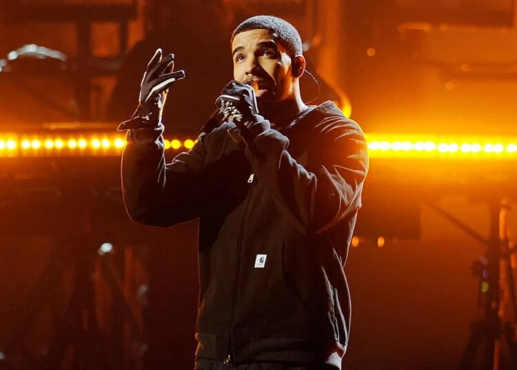 Drake Has Apparently Been Down Bad for Goth Girls Since His ‘Degrassi’ Days—and He’s Got the Receipts