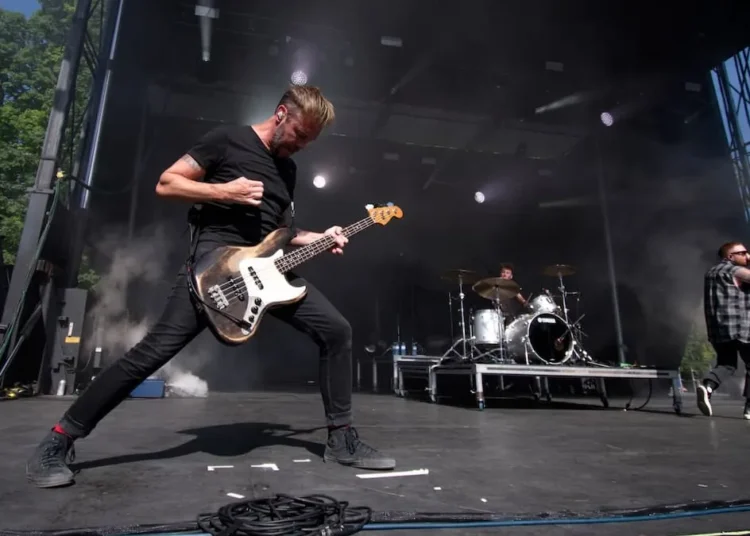 Popular 2000s Rock Band and Warped Tour Staple Reveals First Album Since Replacing Their Lead Singer