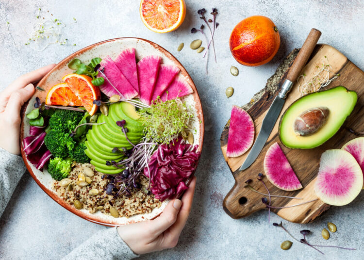 E. coli, salmonella outbreak linked to alfalfa sprouts, CDC says