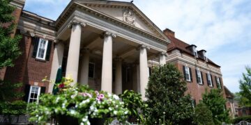Yes, people leave reviews for embassies — and they aren’t all diplomatic
