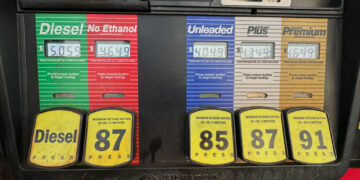 At above $4 a gallon, gas prices have never been this high so late in the year