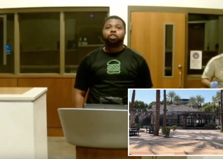 Bonehead Shake Shack employee held coworkers at gunpoint and returned to work two days later: prosecutors