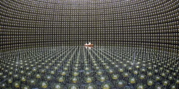 Inside the Experimental Traps Scientists Set for Ghostly Neutrinos