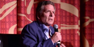 The Creator of ‘Airplane!’ Spent $60,000 to Pull Off a Dirty Practical Joke