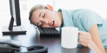 This Is the Exact Time Americans Run Out of Energy During the Workday (and Why It Happens)