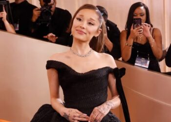Ariana Grande Explains Upcoming ‘Visibility’ Break to Concertgoers: ‘Boundaries, They Need to Be Set’