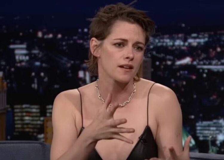 Kristen Stewart Makes a Case for the Cinema Experience After Buying a Historic Movie Theater: ‘You Want to Hang Out in the Dark’
