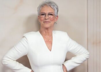 Jamie Lee Curtis Asks Fans to ‘Move On’ From Her ‘New Girl’ Criticism: ‘Let’s Not Waste Clicks’