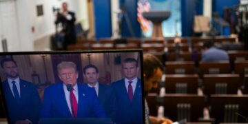 What the disloyal leaks about Iran prove about Trump
