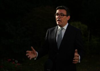 Western democracies keep chewing through leaders