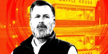Waffle House Teleporter Gregg Phillips Is Still on the Trump Administration’s Payroll
