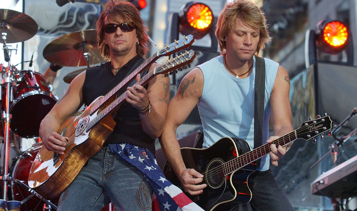 4 Classic Rock Bands That Adapted to the New Rock Sound of the 2000s