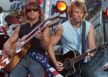 4 Classic Rock Bands That Adapted to the New Rock Sound of the 2000s