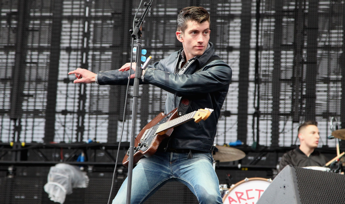 4 Indie Sleaze Rock Songs From the Early 2010s That Defined Millennials’ Aesthetics for Life