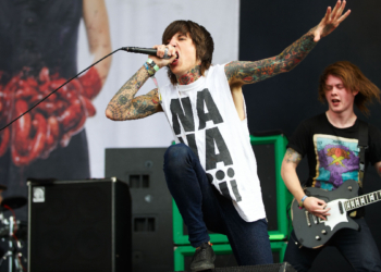 3 Albums Every Late 2000s Scene Kid Loved