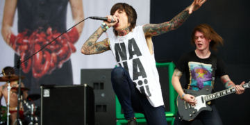 3 Albums Every Late 2000s Scene Kid Loved