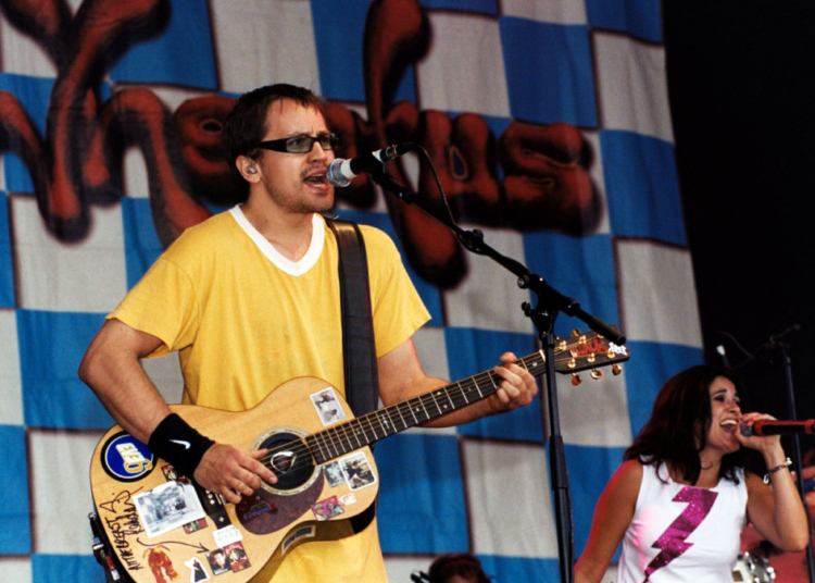 3 Songs From the 2000s That Became a Internet Meme