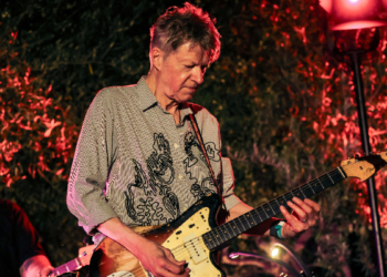 This Guitarist Was About to Trade Music for Making Coffee When He Was Invited to Join These Early 2000s Indie Rockers