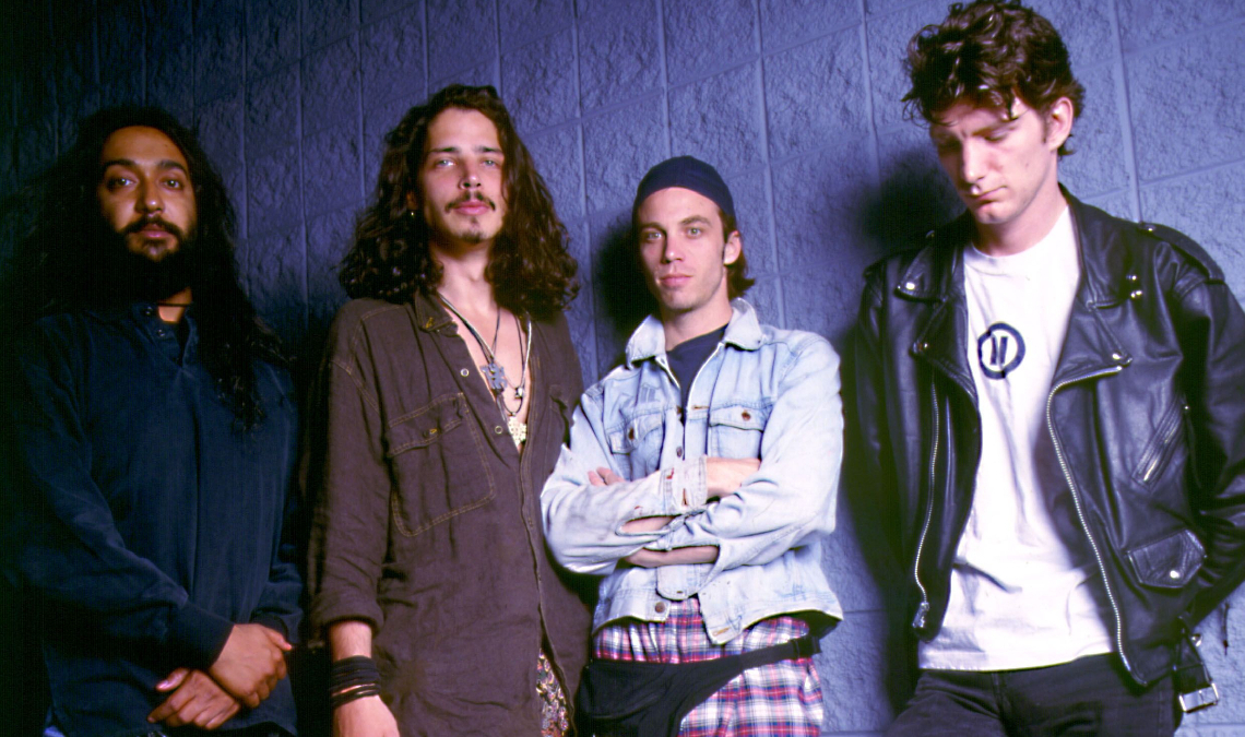 4 No-Skip Grunge Albums Turning 35