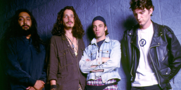 4 No-Skip Grunge Albums Turning 35