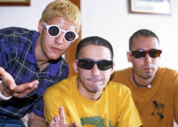 4 Low-Budget 90s Music Videos That Turned Out Massively Successful