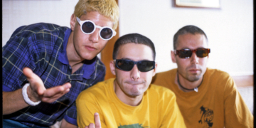 4 Low-Budget 90s Music Videos That Turned Out Massively Successful