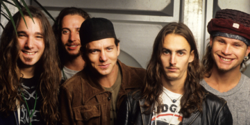 3 of the Most Memorable Verses of 1990s Grunge