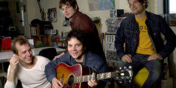 3 No-Skip Indie Rock Albums Turning 25 This Year