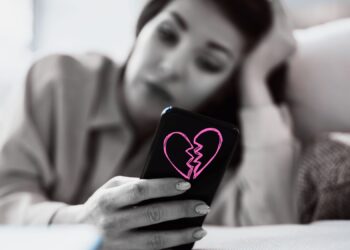 What to Know About ‘Exploitative Daters,’ the People Who Keep You Hooked With Mixed Signals