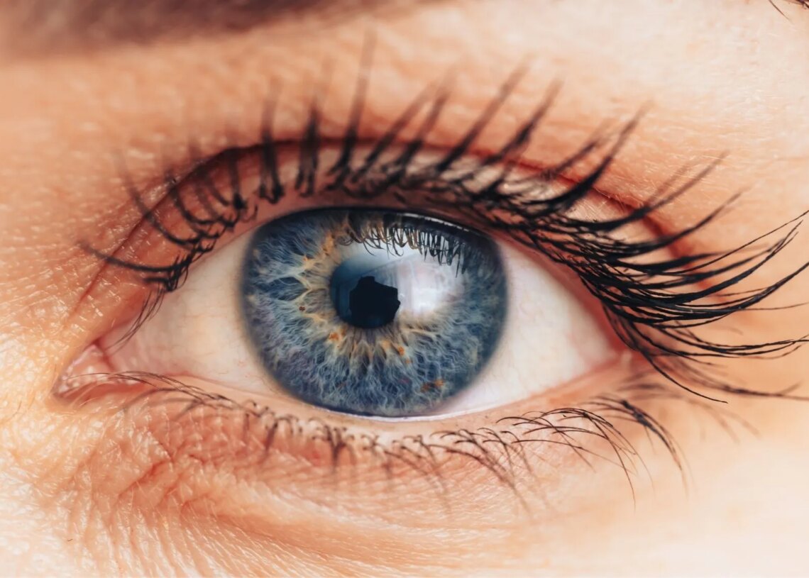 Why Gen Z Hates Mascara So Much (And What They’re Replacing It With)