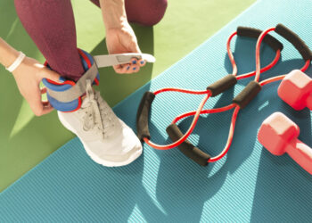 I work with athletes. Here’s how I evaluate exercise gadgets and supplements.