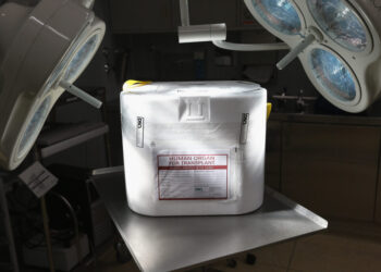 U.S. moves to decertify group that tried to collect organs from living patients
