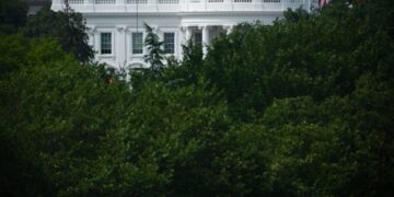 Secret Service spokesperson is put on leave amid investigation