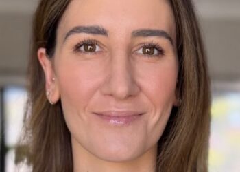 CBS Orders Comedy Pilot for ‘Hilda! (In Lights)’ From Abbey Caldwell