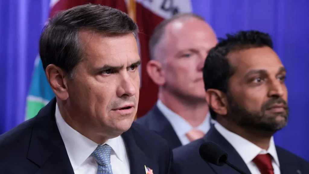 DOJ rankles judge as Trump-tied billionaire’s charges dropped: ‘Unbecoming of his office’