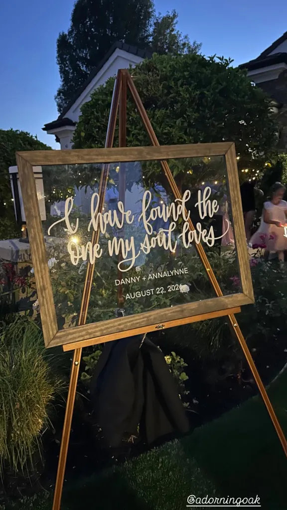 A transparent sign with the text 
