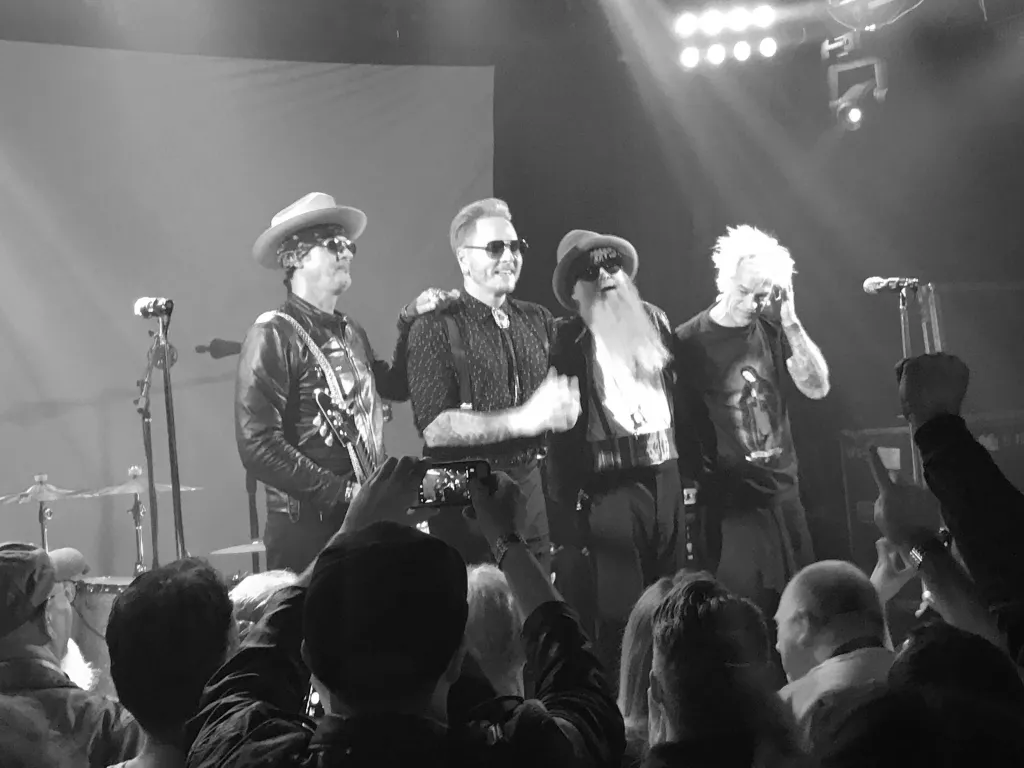 Billy Gibbons of ZZ Top performs with his solo band.