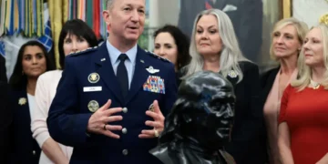 Top Trump general quietly hunting for ‘off-ramp’ as president’s war plan falters: report