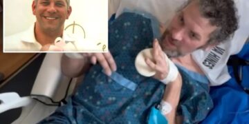 Marine vet, retired firefighter suffers permanent brain damage after allegedly eating contaminated oysters at Illinois steakhouse: lawsuit