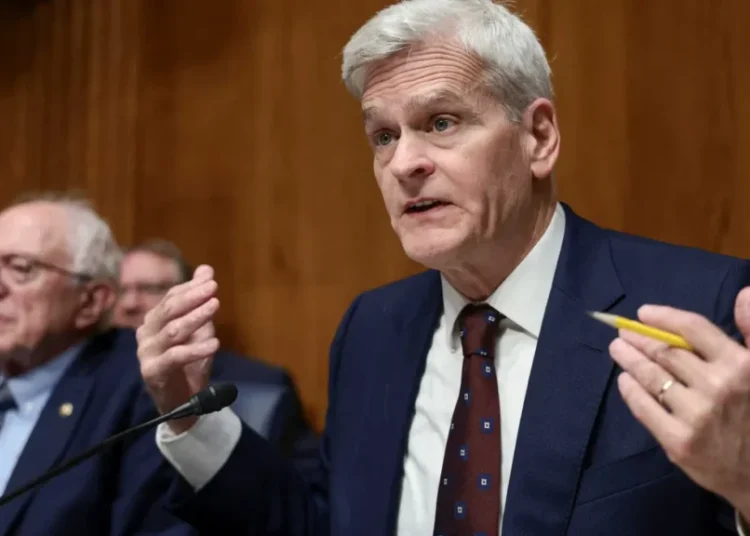 Bill Cassidy snaps at Katie Couric for ‘demeaning’ Trump’s CDC nominee