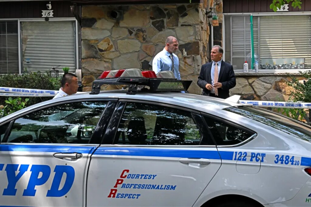 NYC Woman dead, man in critical condition after suspected attempted murder suicide