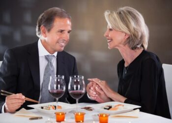Dear Abby: My fiancée has been secretly seeing a male ‘friend’ behind my back